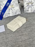 一目惚れ♪  ディオール 偽物通販  短財布
