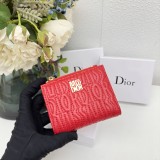 日本未入荷 ディオール 偽物通販  短財布