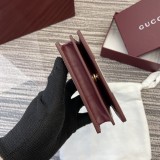 一目惚れ♪ グッチ スーパーコピー 短財布