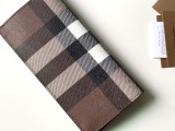 追跡付 バーバリー コピーおすすめ 長財布