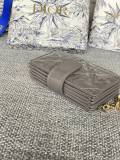 超奇跡の入荷☆ ディオール n級品 短財布