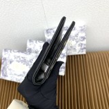 【話題商品！】ディオール 激安通販 短財布