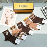 【話題商品！】フェンディ コピーおすすめ のミドル丈スタッズソックス