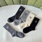 高品質 グッチ コピーおすすめカシミヤミディアムスタッズソックス