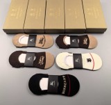 入手困難 バーバリー コピーおすすめ のボートソックスステルスソックススタッズソックス