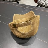 日本未入荷 プラダ コピー PRADAのカウボーイキャップ