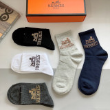 超奇跡の入荷☆ エルメス 激安偽物 の男性用中筒靴下