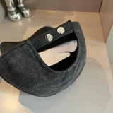 一目惚れ♪ シャネル 激安偽物 Chanelのモークグレーの野球帽