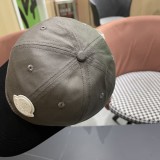 【話題商品！】モンクレール 激安通販 春の新カラーを組み合わせた個性的な野球帽