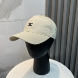 【話題商品！】 セリーヌ スーパーコピー ヌシンプルなアルファベットの最新野球帽
