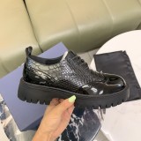 【話題商品！】 ディオール コピーおすすめ 全頭層小牛皮エナメル