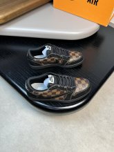 ★超人気 ルイヴィトン 激安偽物 LvX nike連名ローカットカジュアルスニーカー
