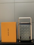 入手困難 ルイヴィトン 偽物通販  LOUIS VUITTON 四輪レバーボックス