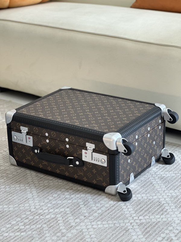 追跡付 ルイヴィトン スーパーコピー LOUIS VUITTON ハイエンドスーツケース