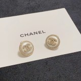 使い勝手良し シャネル スーパーコピー Chanel ダブルCピアス
