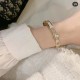★超人気 ルイヴィトン 激安通販 LVアルファベットロックかぎ本腕輪