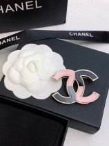 日本未入荷 シャネル コピーおすすめ Chanelのブローチ人気モデル