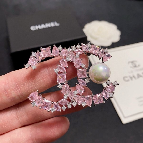 稀少 シャネル スーパーコピー Chanelのブローチ