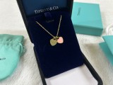 使い勝手良し ティファニー コピーおすすめ のゴールドダブルハートエナメル桃のハートネックレス