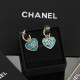 超話題! シャネル コピーおすすめ Chanelの定番復古作旧青色精緻ハート桃ピアス