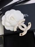 日本未入荷 シャネル コピーおすすめ Chanelのブローチ人気モデル