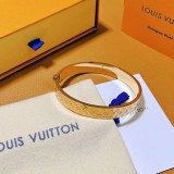 大人気 ルイヴィトン コピー LVニュートラル彫刻アルファベットブレスレット