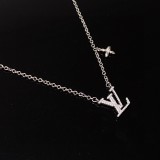 日本未入荷 ルイヴィトン 激安偽物 LVドリルネックレス