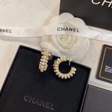 超話題! シャネル 偽物通販 Chanelの春先のピアス