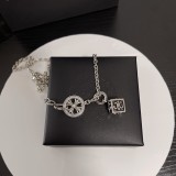 追跡付 クロムハーツ n級品 の ネックレス