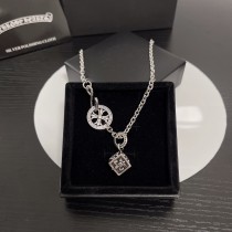 追跡付 クロムハーツ n級品 の ネックレス