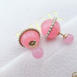 累積売上総額第１位！ディオール 激安偽物 のDior アルファベットのイヤリング