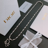 日本未入荷 ディオール 激安偽物 のDiorネックレス