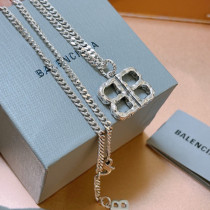 ★超人気 バレンシアガ 激安偽物 Balenciagaのネックレス