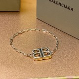稀少 バレンシアガ 激安通販 Balenciagaのチェーン