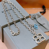 超奇跡の入荷☆ バレンシアガ 偽物通販  Balenciagaの ネックレス
