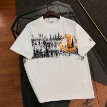【限定】 モンクレール コピーおすすめ の刺繍ロゴラウンドネック半袖Tシャツ