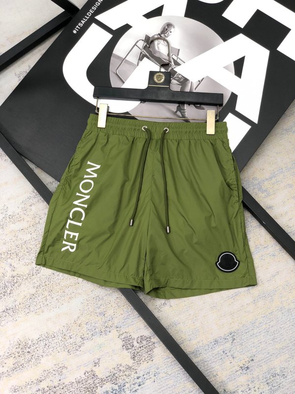 日本未入荷 モンクレール 偽物通販 のビーチパンツ