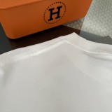 入手困難 バレンシアガ コピーおすすめ のタワーキーホルダー半袖Tシャツ