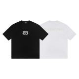 日本未入荷 バレンシアガ 激安偽物 の25S 半袖Ｔシャツ