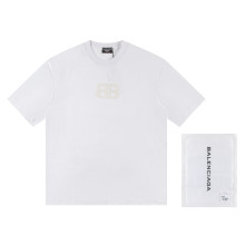 【限定】バレンシアガ n級品 の25S 半袖Ｔシャツ