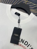日本未入荷 フェンディ 偽物通販  のプリントアルファベットロゴラウンドネック半袖Tシャツ2色