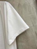 追跡付 バレンシアガ コピー 25 SS新型夏服の定番麦の穂のダブルB刺繍のシンプルな半袖Tシャツ
