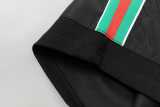 高品質 グッチ 激安偽物 Gucci 赤と緑の織機のポケットロゴ刺繍2025 ss新型ニットパンツ