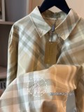 使い勝手良し バーバリー 激安偽物 Burberryカーキチェックの日焼け止めボタンダウンシャツ