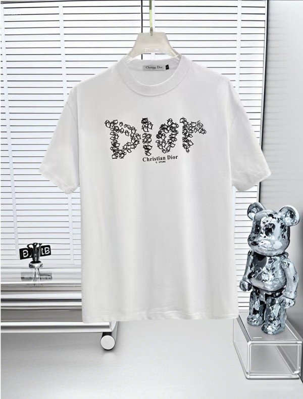 稀少 ディオール 激安通販 の25 SS胸貼りプリントロゴ丸首半袖Tシャツ