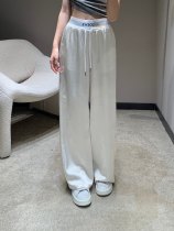 追跡付 ロエベ  激安通販 25 ssサテンロゴエンボスカジュアルパンツ2色