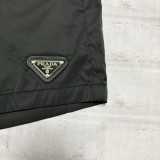 超奇跡の入荷☆ プラダ 激安偽物 三角標工装ポケット機能付き半ズボン