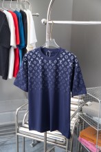 累積売上総額第１位！ ルイヴィトン コピー 老花グラデーション半袖Tシャツ