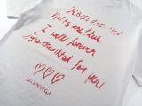 入手困難 バレンシアガ 激安偽物 の 英字ストレートプリント半袖Tシャツ