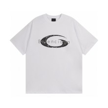 ★超人気 バレンシアガ 激安通販 の 2025 SSマイクロロゴクラシックロゴアート亀裂プリント半袖Tシャツ2色